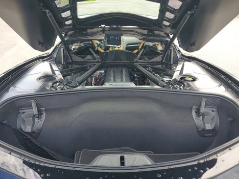 Used 2022 Chevrolet Corvette Stingray Preferred Cpe w/ 2LT image 28