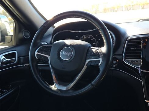 Used 2020 Jeep Grand Cherokee Limited image 13