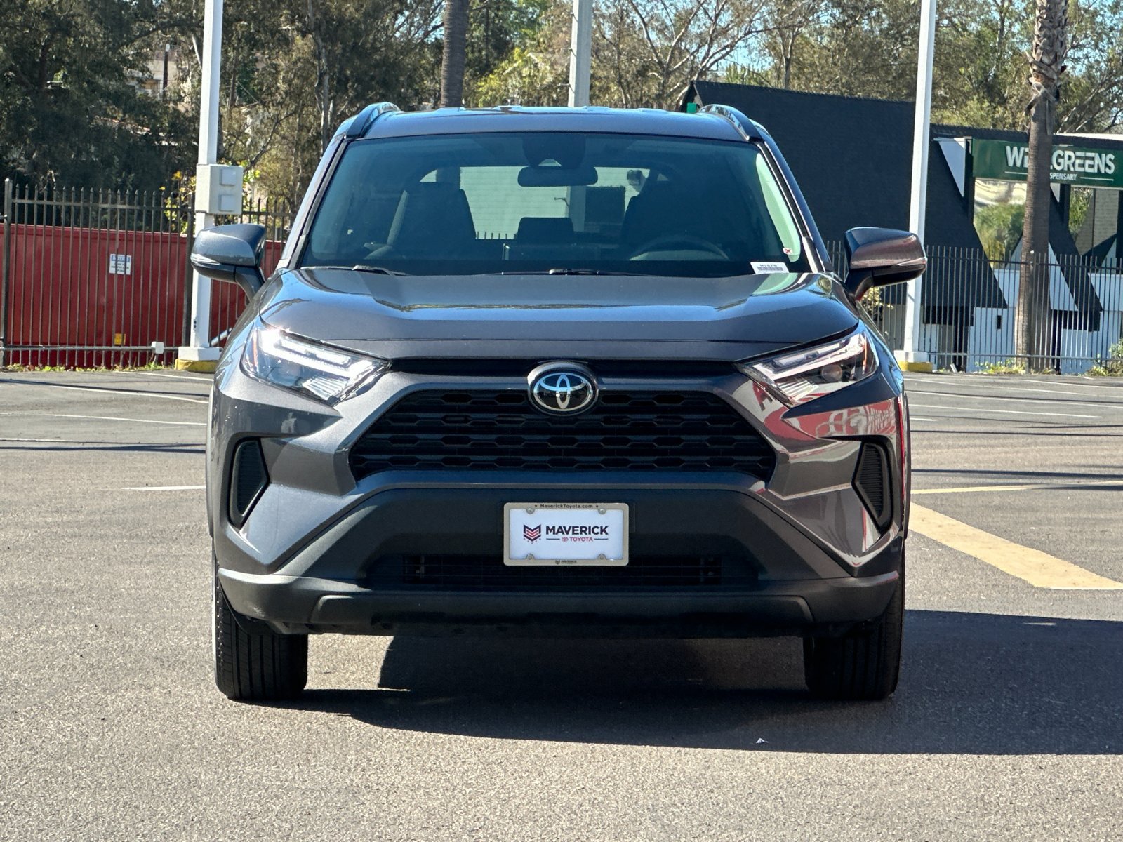 Used 2025 Toyota RAV4 XLE FWD image 7