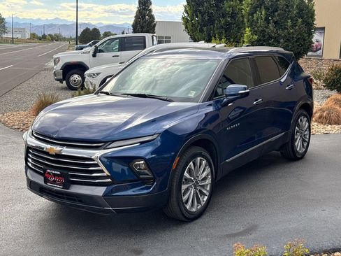 Used 2023 Chevrolet Blazer Premier AWD/4WD image 7