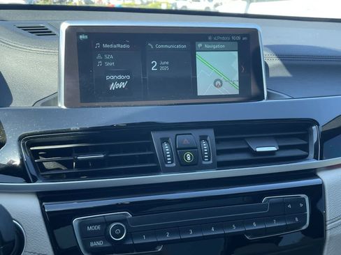 Used 2021 BMW X1 xDrive28i w/ Premium Package image 18