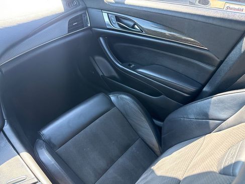 Used 2019 Cadillac CTS V w/ Carbon Fiber Package RWD image 15