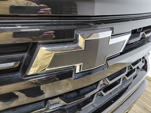 Used 2025 Chevrolet Silverado 1500 RST w/ Dark Appearance Package image 14