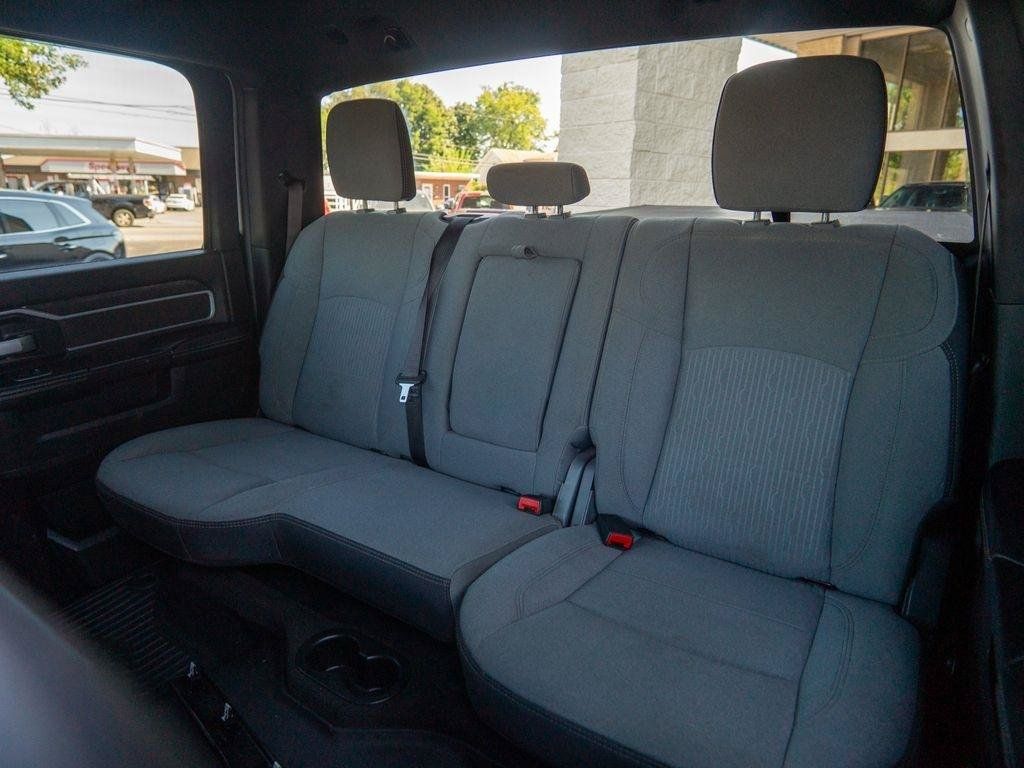 Used 2024 RAM 3500 Big Horn AWD/4WD image 28