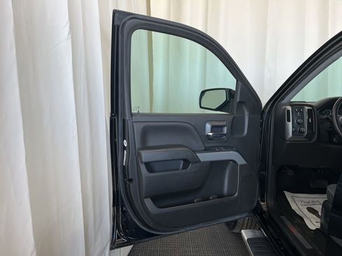 Used 2018 Chevrolet Silverado 1500 LT w/ All Star Edition AWD/4WD image 16