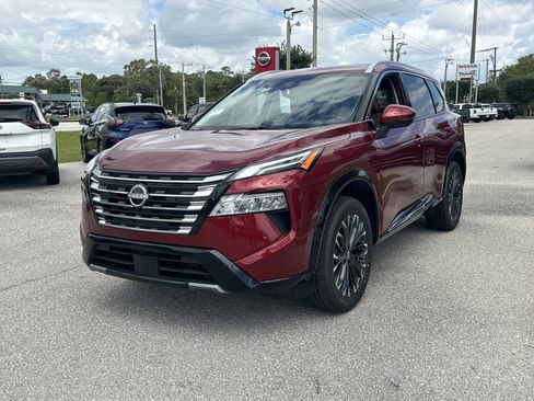 New 2026 Nissan Rogue Platinum AWD/4WD image 2