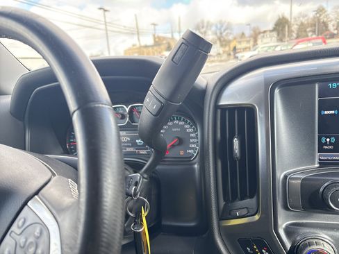 Used 2017 Chevrolet Silverado 1500 LT w/ All Star Edition image 23