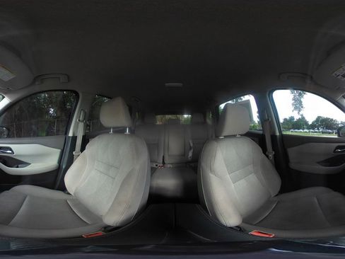 Used 2025 Nissan Rogue SV AWD/4WD image 44