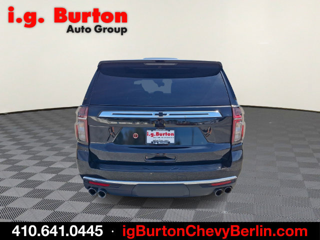 Certified 2023 Chevrolet Suburban Premier w/ Advanced Technology Package AWD/4WD image 5