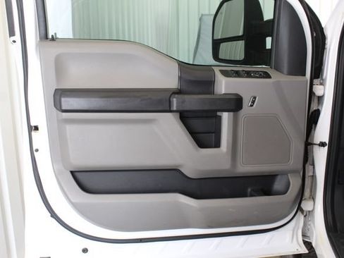 Used 2015 Ford F150 XL w/ Equipment Group 101A Mid RWD image 9