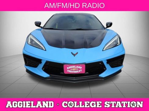 Used 2022 Chevrolet Corvette Stingray Preferred Cpe w/ Z51 Performance Package RWD image 9