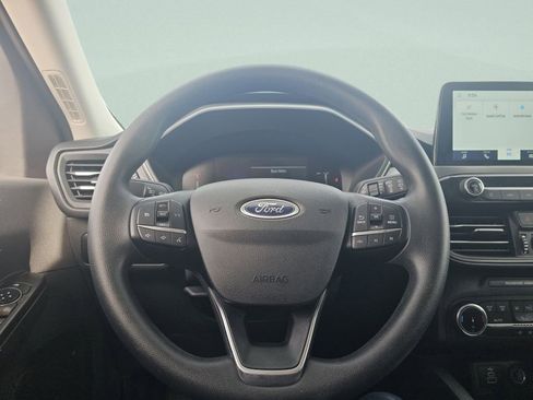 Used 2025 Ford Escape Active AWD/4WD image 28