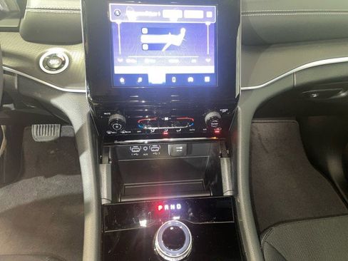 New 2026 Jeep Grand Cherokee L Laredo w/ MOPAR Finishing Package image 26