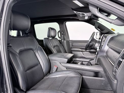 Used 2019 RAM 1500 Limited image 12