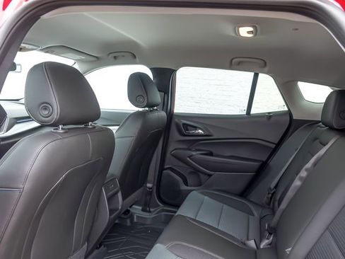 New 2026 Chevrolet Trax LT image 14