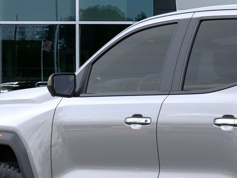 New 2026 GMC Canyon Denali AWD/4WD image 12