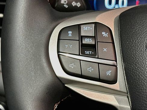 New 2026 Ford Explorer Active AWD/4WD image 26