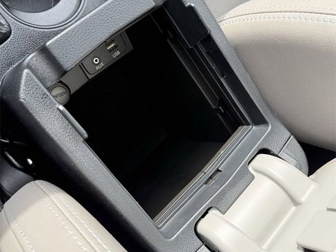 Used 2017 Subaru Forester 2.5i Limited image 28