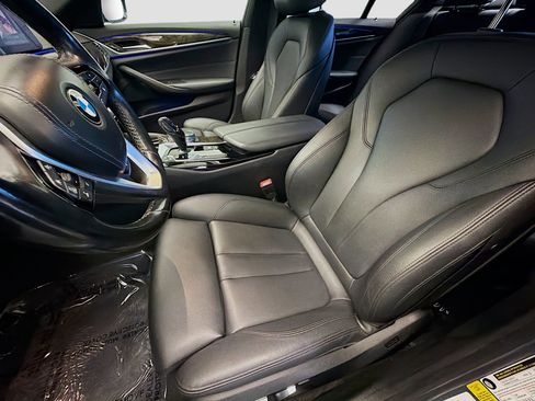 Used 2019 BMW 530i 530i image 11