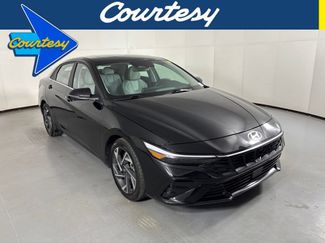Used 2024 Hyundai Elantra Limited FWD video 1