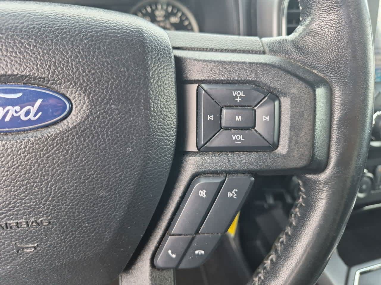 Used 2019 Ford F150 XLT w/ Equipment Group 302A Luxury AWD/4WD image 23