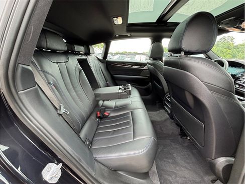 Used 2019 BMW 640i Gran Turismo xDrive w/ M Sport Package image 46