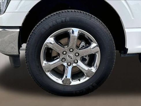 Used 2023 Ford F150 Lariat w/ Trailer Tow Package AWD/4WD image 6