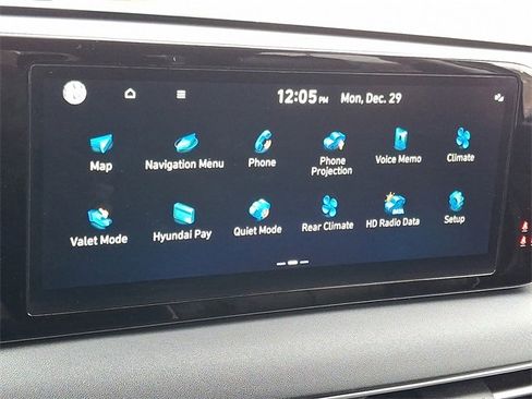 Certified 2023 Hyundai Palisade SEL image 17