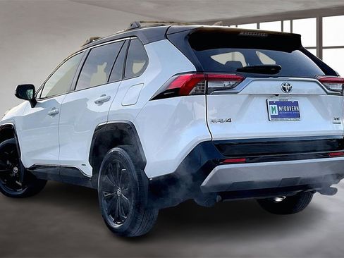 Used 2022 Toyota RAV4 XSE image 4