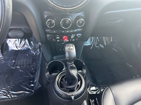 Used 2016 MINI Cooper 2-Door Hardtop FWD image 29