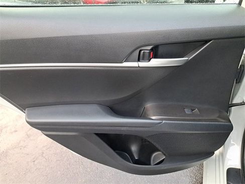 Used 2024 Toyota Camry LE image 13