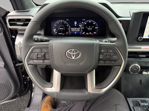 New 2026 Toyota Tacoma TRD Off-Road AWD/4WD image 13