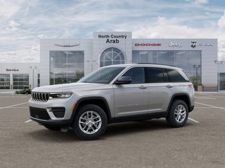 New 2026 Jeep Grand Cherokee Laredo RWD video 2