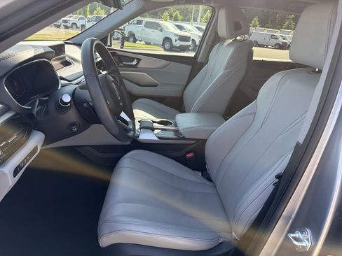 Used 2024 Acura MDX FWD w/ Technology Package image 16