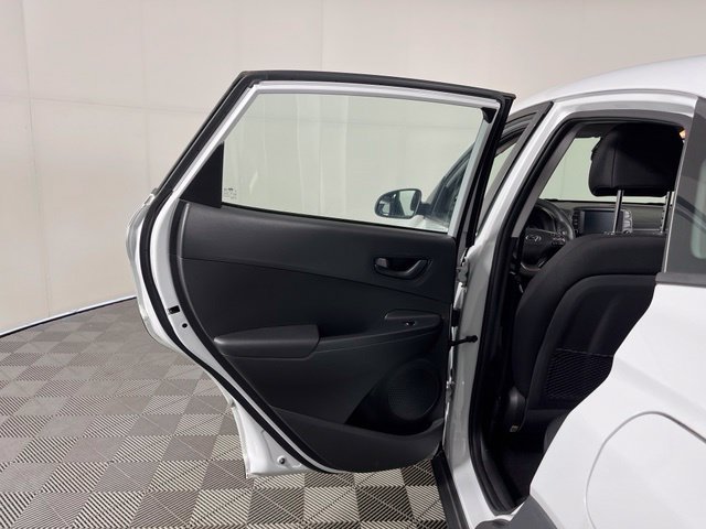 Used 2019 Hyundai Kona SE FWD image 30