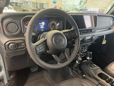 New 2026 Jeep Gladiator Rubicon AWD/4WD image 11