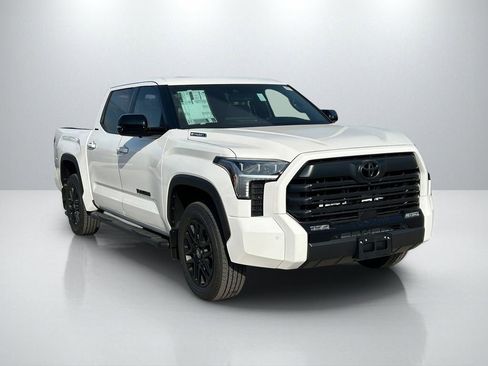 New 2026 Toyota Tundra Limited AWD/4WD image 3