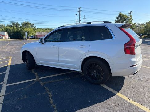 Used 2019 Volvo XC90 T6 Momentum w/ Advanced Package AWD/4WD image 4