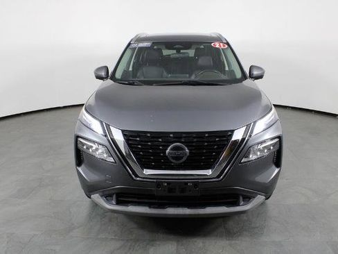 Certified 2021 Nissan Rogue SV w/ Premium Package AWD/4WD image 14
