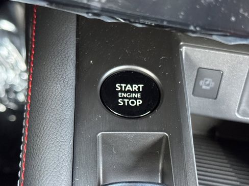 New 2026 Nissan Kicks SR image 19