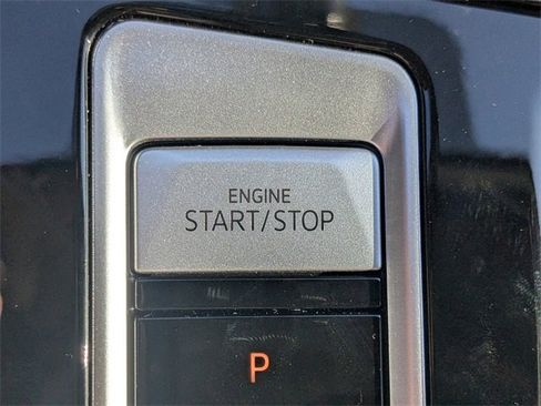 New 2026 Volkswagen Atlas SE image 31