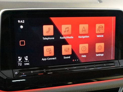 Certified 2025 Volkswagen Atlas SEL Premium R-Line image 10