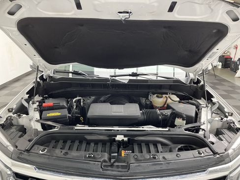 Certified 2022 Chevrolet Silverado 1500 LT AWD/4WD image 28