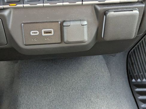 Certified 2025 Chevrolet Silverado 1500 Custom Trail Boss w/ Turbomax Blackout Package image 19