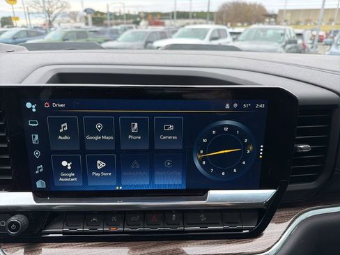 Used 2024 Chevrolet Silverado 1500 LT Trail Boss w/ Convenience Package II image 30