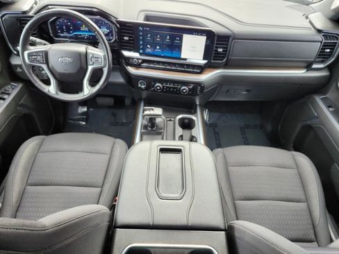 Used 2022 Chevrolet Silverado 1500 RST AWD/4WD image 10