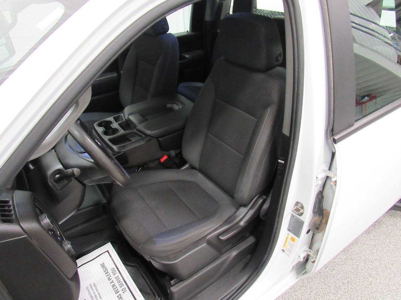 Used 2022 Chevrolet Silverado 2500 W/T w/ WT Fleet Convenience Package AWD/4WD image 35