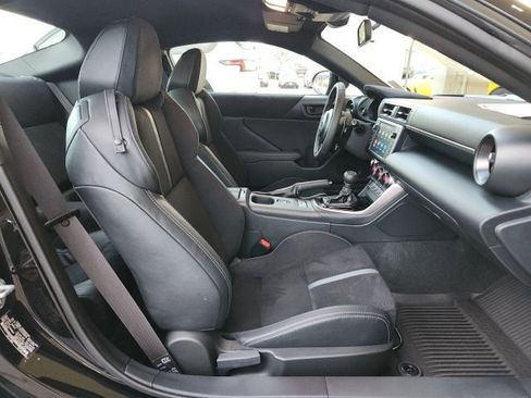 Used 2025 Toyota GR86 Premium image 22