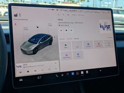 Used 2025 Tesla Model 3 Long Range AWD/4WD image 15