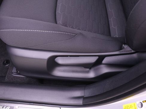 New 2026 Toyota Corolla SE image 10